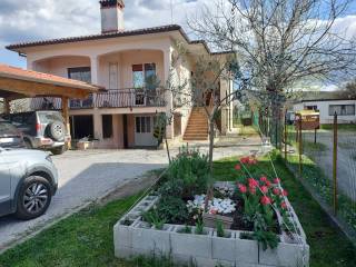 Casa indipendente in vendita a farra d'isonzo via gorizia, 28
