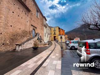Casa indipendente in vendita a pettorano sul gizio via morgione