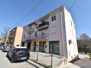 Appartamento in vendita a guastalla via giovanni zibordi, 42