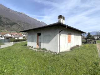 Villa in vendita a dubino via prati nuovi