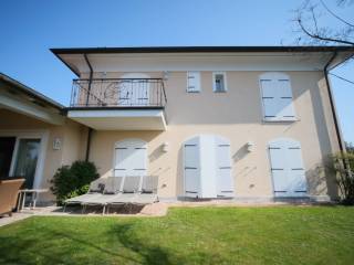Villa in vendita a bogogno via sant'isidoro