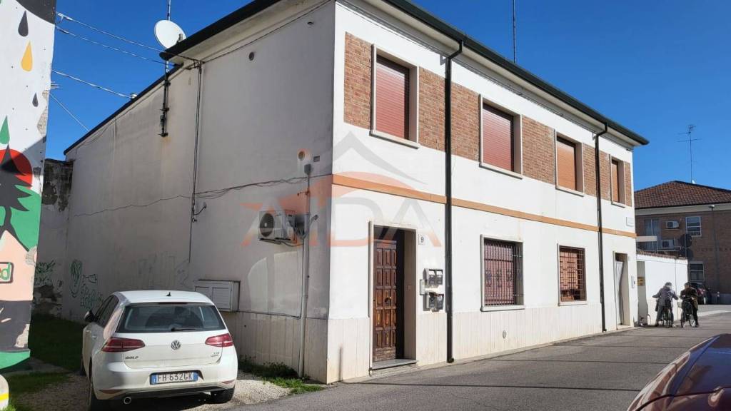 immagine annuncio 8 di 9