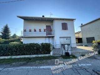 Appartamento all'asta a guastalla via san giorgio, 22