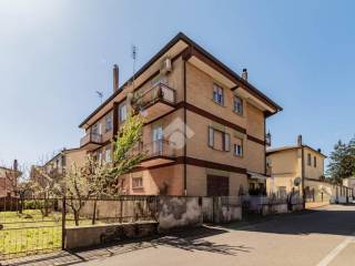 Appartamento in vendita a bassano romano via del vignola, 9