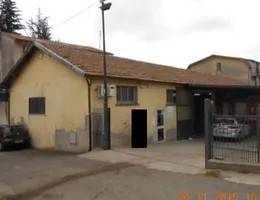 Magazzino all'asta a decollatura viale stazione, 88041 decollatura cz, italia