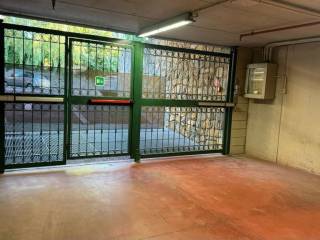 Garage in vendita a ospedaletti via della noria
