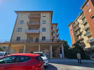 Appartamento in vendita ad ancona via tenna