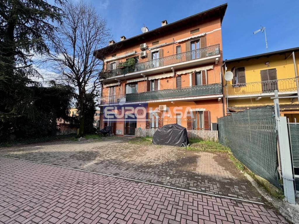 immagine annuncio 11 di 12