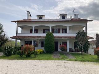 Appartamento in in vendita da privato a castelleone di suasa via giovanni xxiii, 33