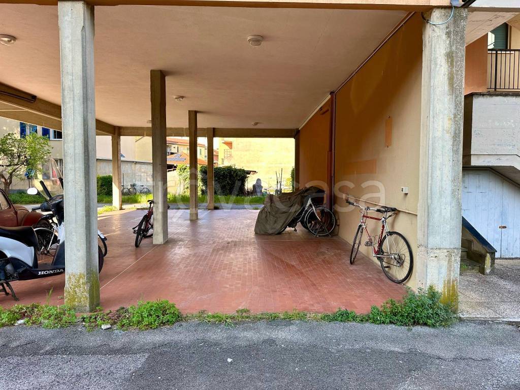 immagine annuncio 12 di 13