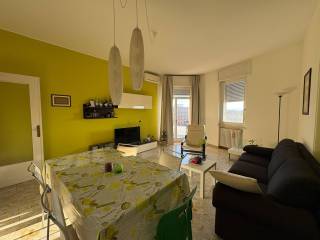 Appartamento in vendita a piacenza via genova
