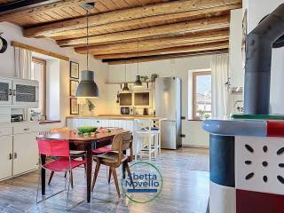 Casa indipendente in vendita a novaledo via don italo dallape