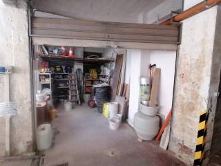 Garage in vendita a genova via ettore gianello, 6