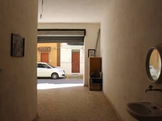 Garage in vendita a campofelice di roccella via notaio giuseppe campagna