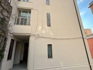 Appartamento in vendita a catanzaro via carmine lidonnici, 20