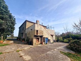 Villa in vendita ad avigliano umbro corso roma, 18/20