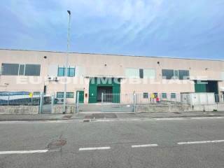 Capannone in affitto a poncarale via alessandro volta, 9
