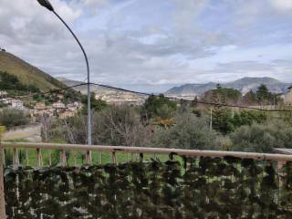 Appartamento in affitto a palermo via alla falconara, 2l