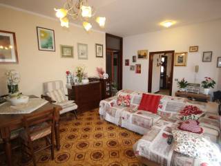 Appartamento in vendita a castagneto carducci 