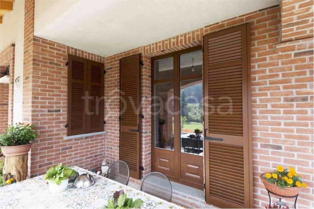 casa indipendente in vendita ad Arcore