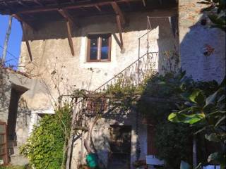 Casa indipendente in in vendita da privato a garessio frazione mursecco, 36