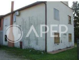 Appartamento all'asta a bagnoli di sopra via b. cairoli n. 54