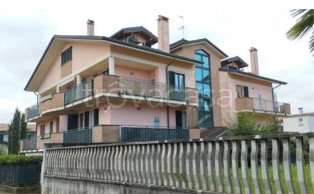 immagine annuncio 1 di 8