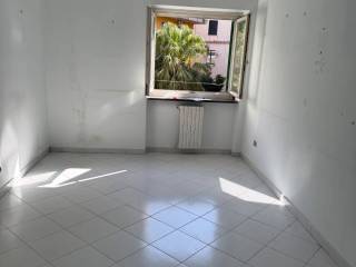 Appartamento in in affitto da privato a salerno piazza sedile di portarotese, 12