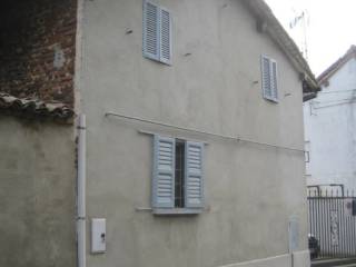 Casa indipendente all'asta a lomello via castrovecchio, 33