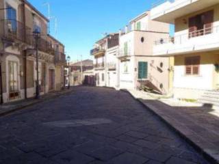 Casa indipendente in vendita a buccheri via via umberto primo 195