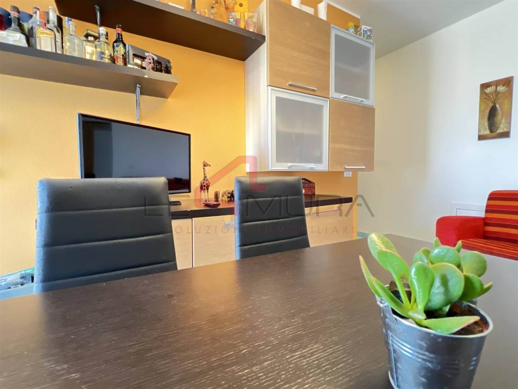 immagine annuncio 1 di 14