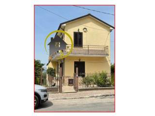 Casa indipendente all'asta a bonito viale della vittoria, 191