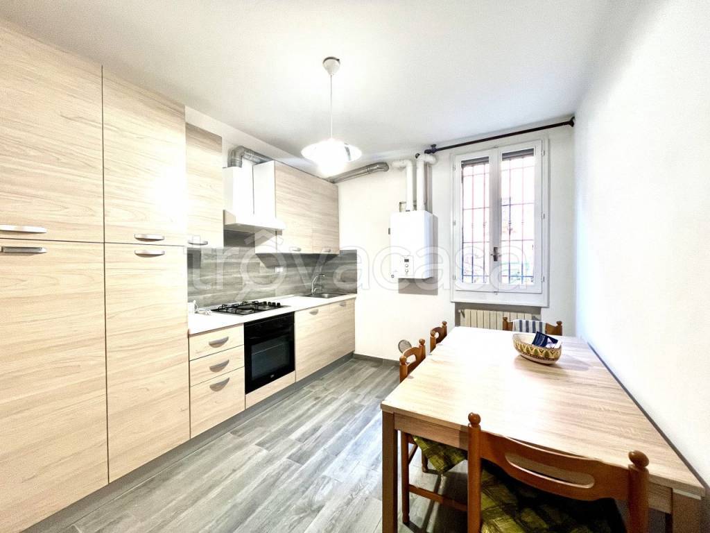 immagine annuncio 1 di 8