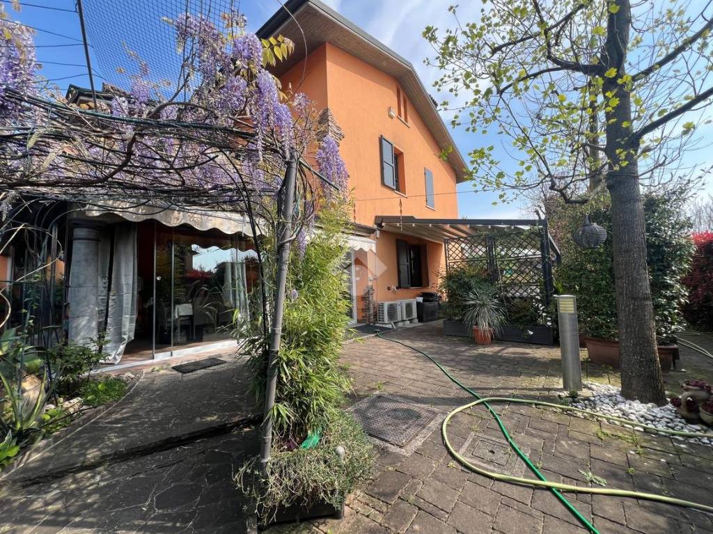 immagine annuncio 1 di 15