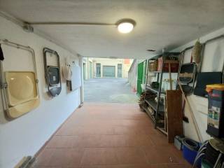 Garage in vendita a bologna via isabella andreini, 30