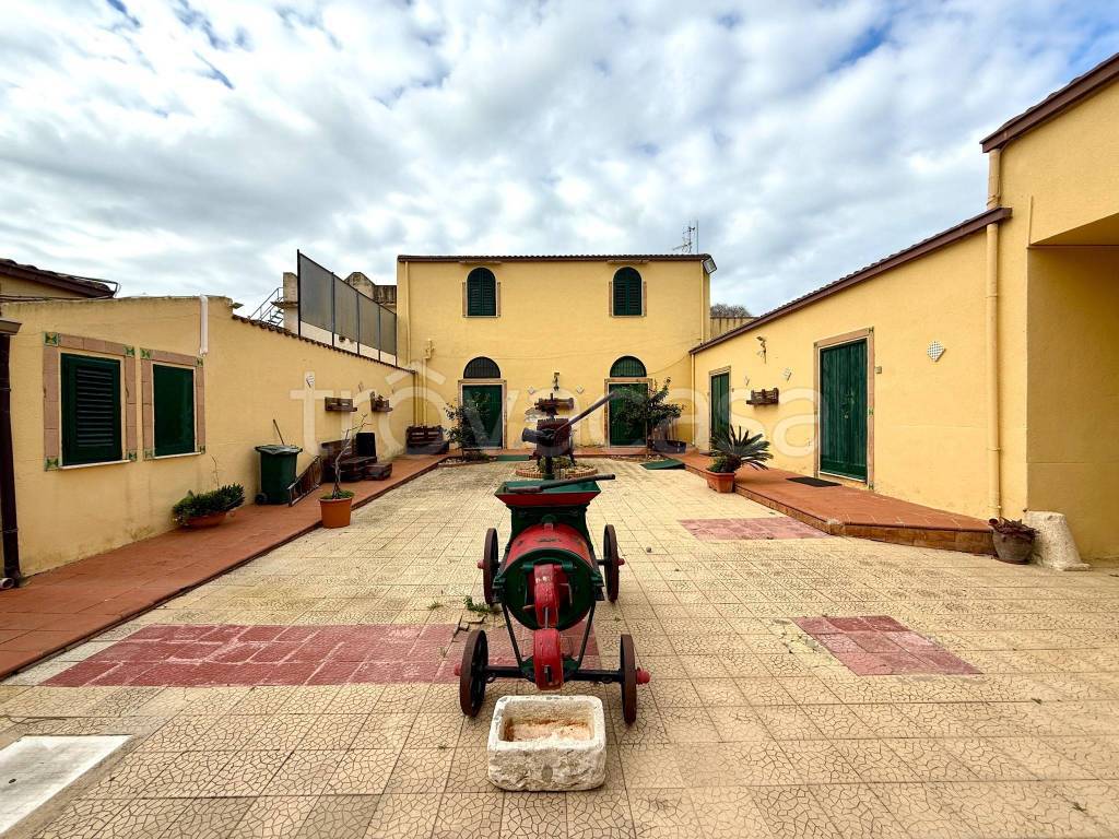 casa indipendente in vendita a Partinico