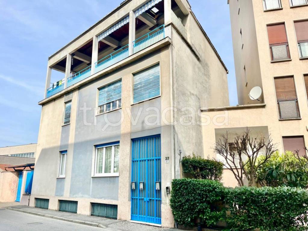 immagine annuncio 1 di 15