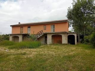 Colonica in in vendita da privato a montecosaro contrada cavallino, scn