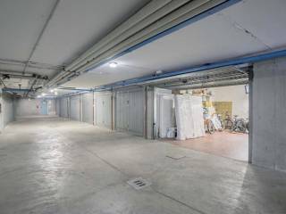 Garage in vendita a castel san pietro terme viale duilio broccoli