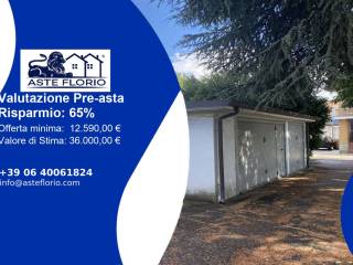 Garage in vendita ad arluno via redipuglia, 7