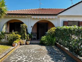 Villa a schiera in vendita a casal velino via portararo, 51a