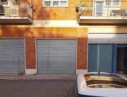 Garage in vendita a gualdo tadino via fratelli cairoli