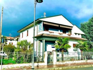 Villa bifamiliare in in vendita da privato a bolgare viale papa giovanni xxiii, 32