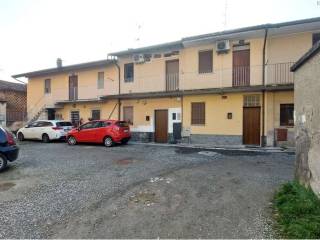 Appartamento in vendita a cambiago via gesu', 6