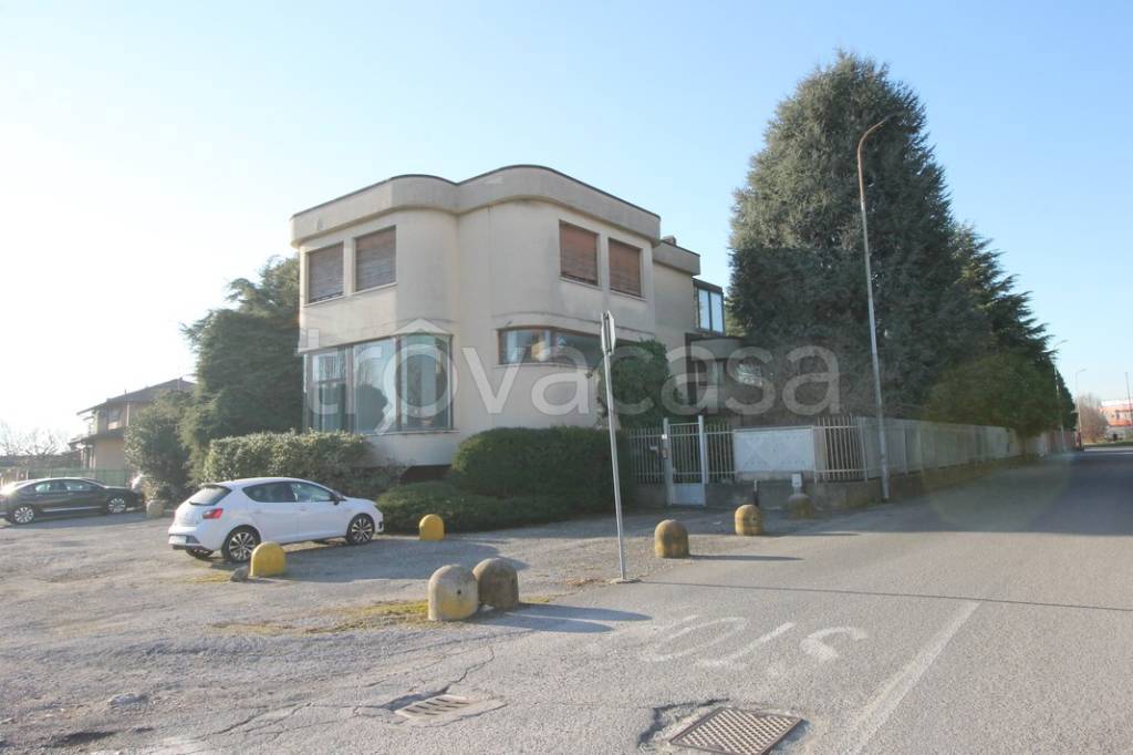 immagine annuncio 1 di 15