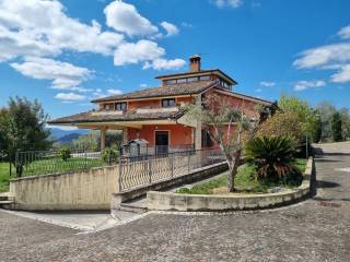 Villa in vendita a manocalzati via torre