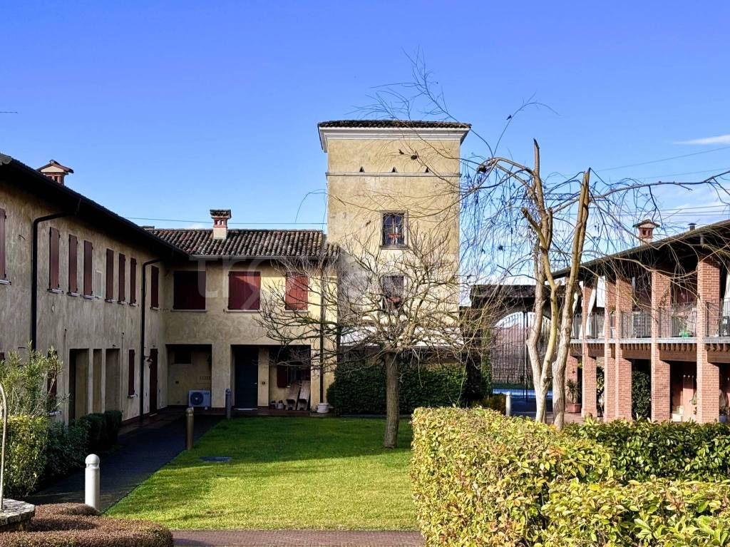 immagine annuncio 1 di 15