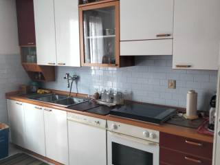 Appartamento in affitto a desenzano del garda via brescia, 51