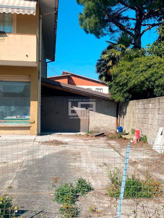 immagine annuncio 1 di 14