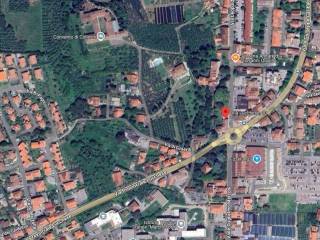 Posto auto in vendita a pescia via lucchese